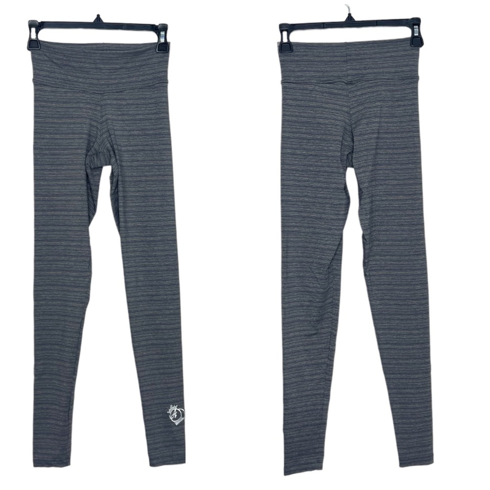 Booty Queen Gray Stripe Heathered Leggings Size Medium